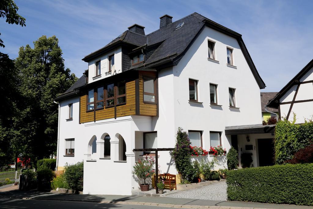 Ferienwohnung "Am Eisenbuehl" Berg  ภายนอก รูปภาพ